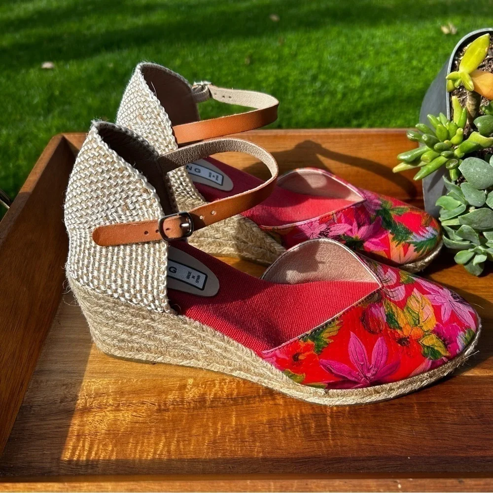 Dolce Vita Red Floral Espadrille Wedge Sandals